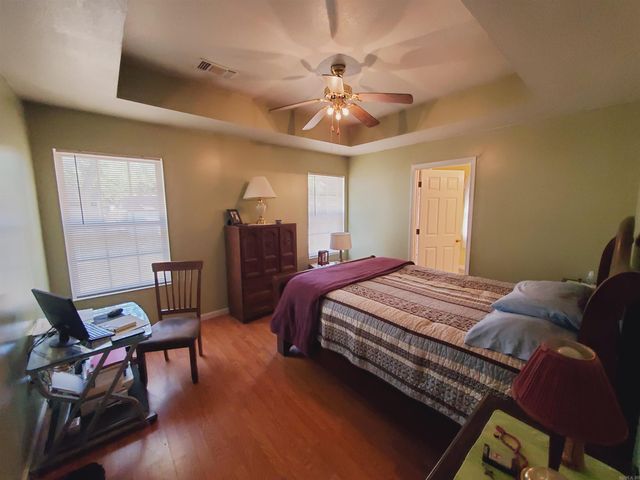 1021 S Stewart Street, Rector, AR 72461