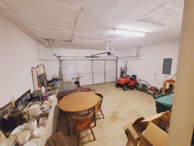 1021 S Stewart Street, Rector, AR 72461