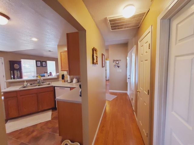 1021 S Stewart Street, Rector, AR 72461