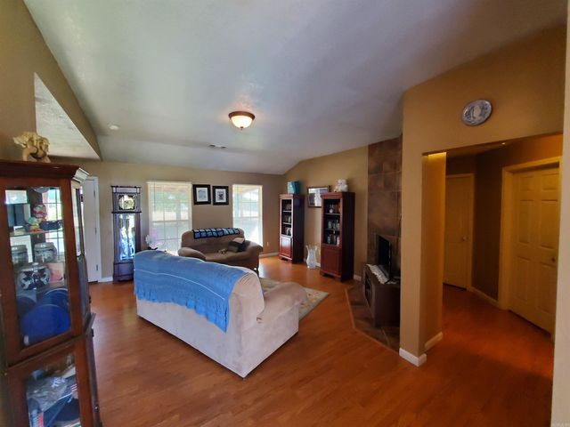 1021 S Stewart Street, Rector, AR 72461