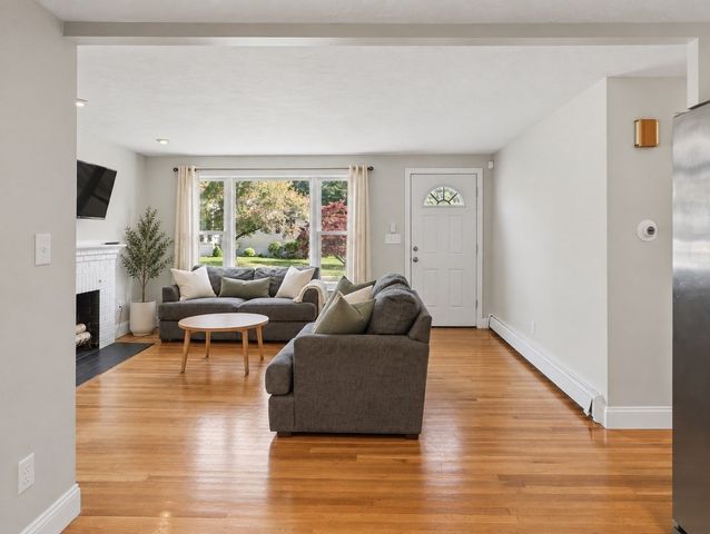 117 Marks St, Rockland, MA 02370