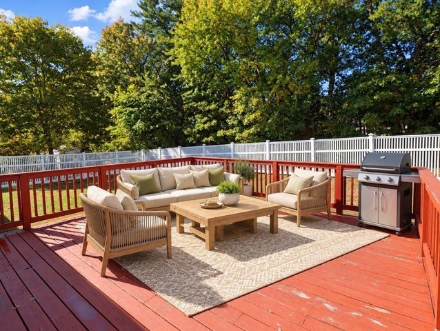 117 Marks St, Rockland, MA 02370