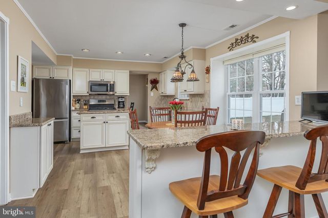 15 STAG RUN, Sewell, NJ 08080