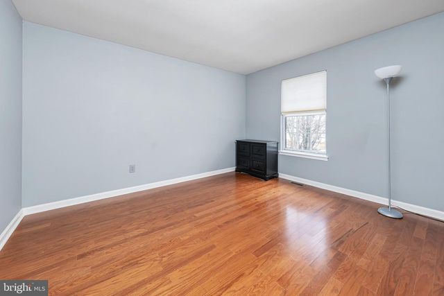 15 STAG RUN, Sewell, NJ 08080