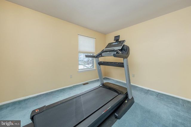 15 STAG RUN, Sewell, NJ 08080