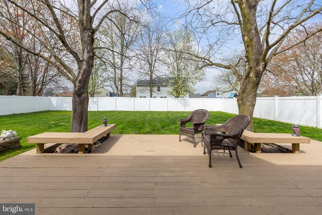 15 STAG RUN, Sewell, NJ 08080