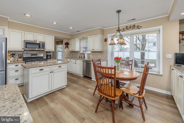 15 STAG RUN, Sewell, NJ 08080