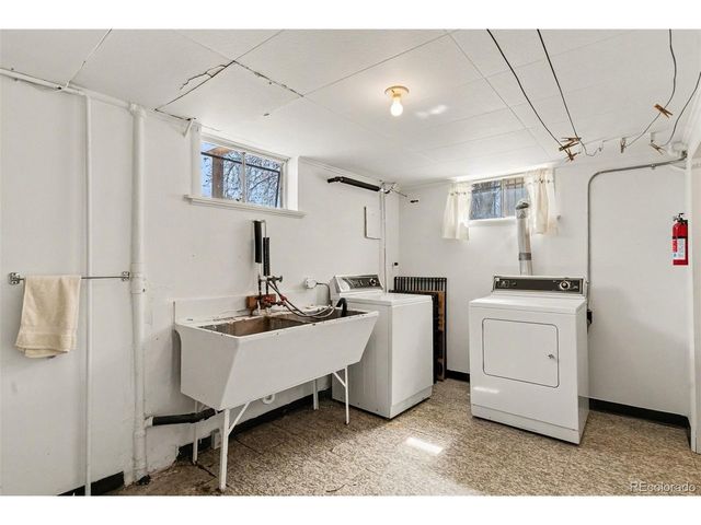 859 S Quieto Way, Denver, CO 80223