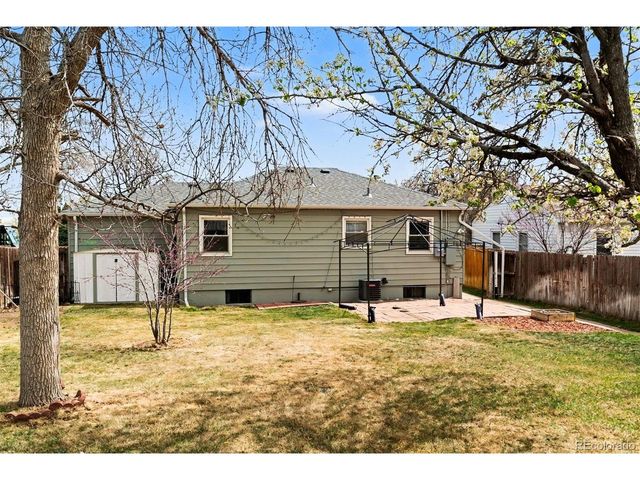 859 S Quieto Way, Denver, CO 80223