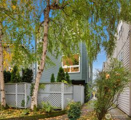 1929 42nd Avenue E #B, Seattle, WA 98112