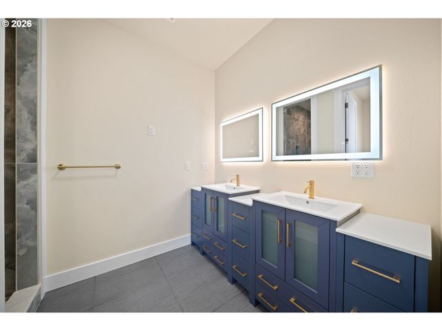 120 VICTORIA Cir, Kalama, WA 98625