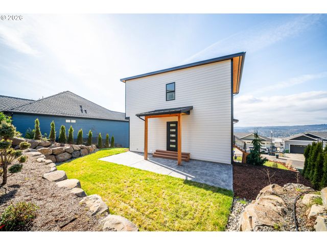 120 VICTORIA Cir, Kalama, WA 98625