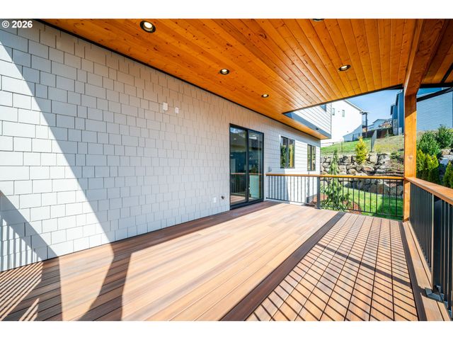 120 VICTORIA Cir, Kalama, WA 98625