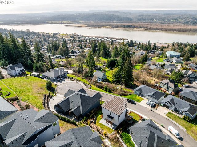 120 VICTORIA Cir, Kalama, WA 98625