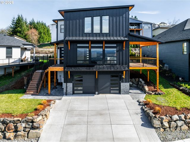 120 VICTORIA Cir, Kalama, WA 98625