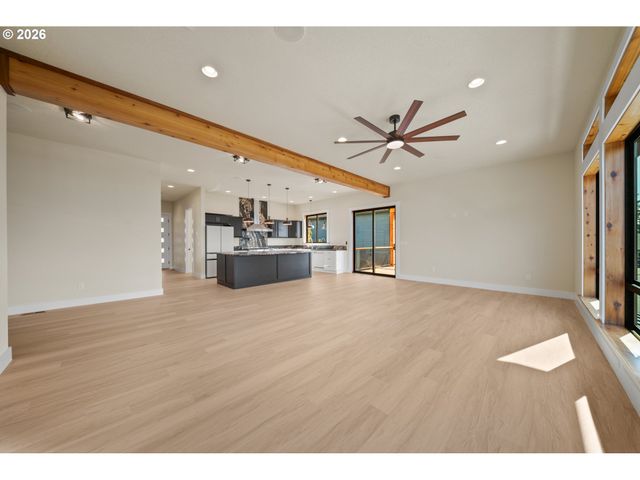 120 VICTORIA Cir, Kalama, WA 98625