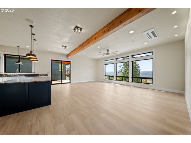 120 VICTORIA Cir, Kalama, WA 98625