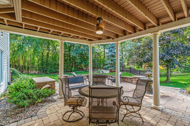 3865 N Ridge Drive, Eagan, MN 55123