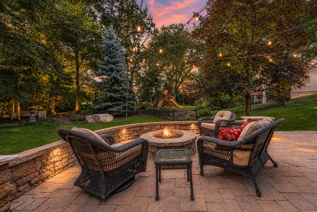 3865 N Ridge Drive, Eagan, MN 55123