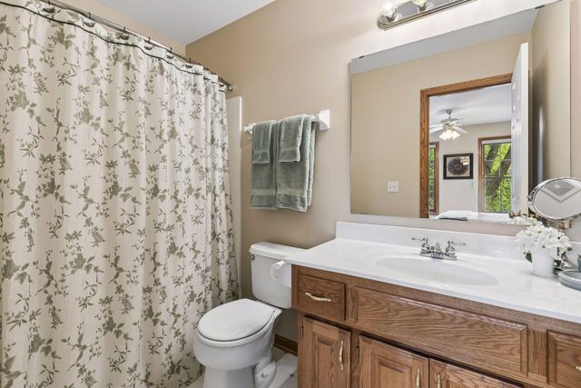3865 N Ridge Drive, Eagan, MN 55123