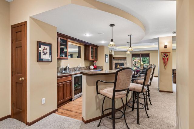 3865 N Ridge Drive, Eagan, MN 55123