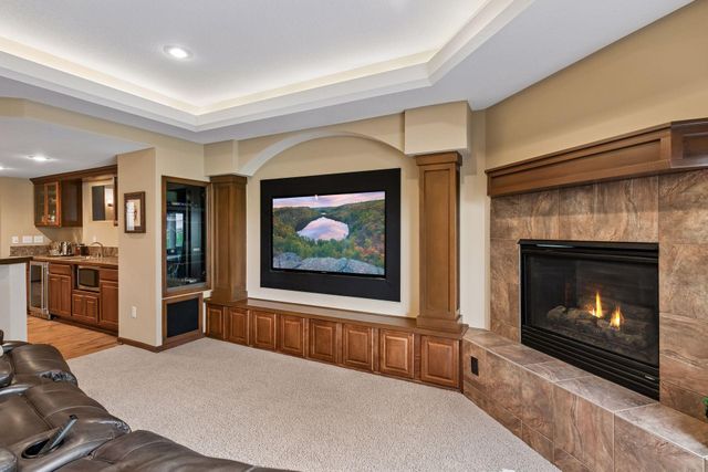 3865 N Ridge Drive, Eagan, MN 55123