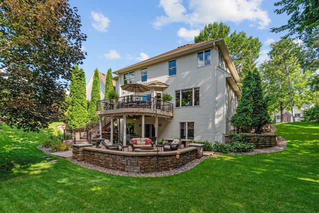3865 N Ridge Drive, Eagan, MN 55123