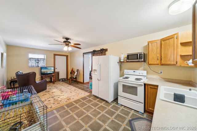 16881 S 4220 Road, Claremore, OK 74017
