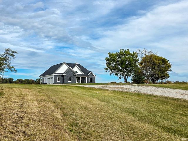 8247 E State Road 54, Bloomfield, IN 47424