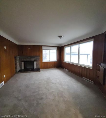 29780 Lorraine Avenue, Warren, MI 48093