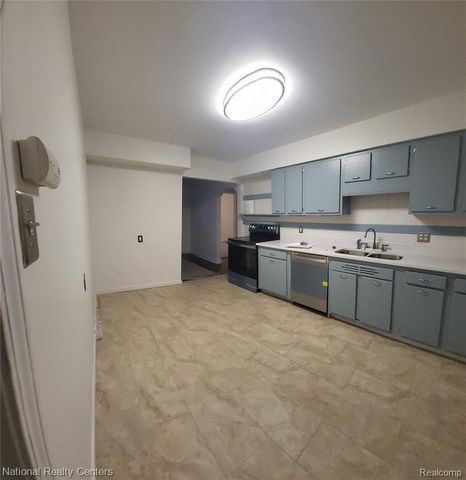 29780 Lorraine Avenue, Warren, MI 48093