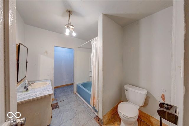 605 Woodruff Place East Drive, Indianapolis, IN 46201
