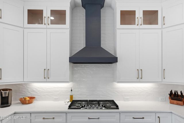 1155 EAGLE POINT Drive, St. Augustine, FL 32092