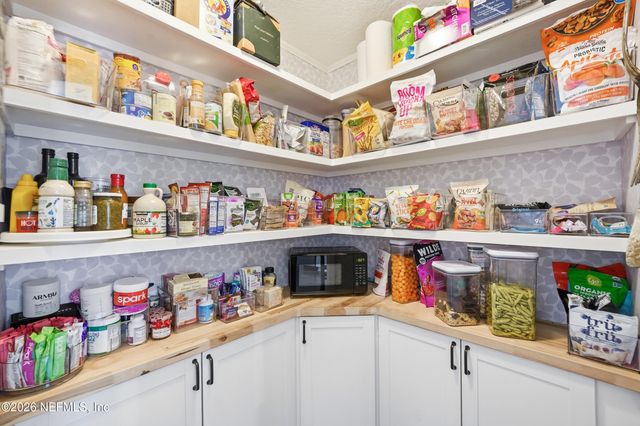 1155 EAGLE POINT Drive, St. Augustine, FL 32092