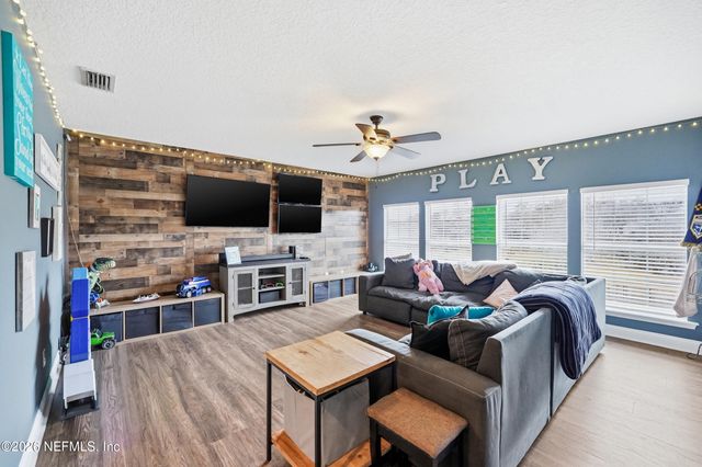 1155 EAGLE POINT Drive, St. Augustine, FL 32092