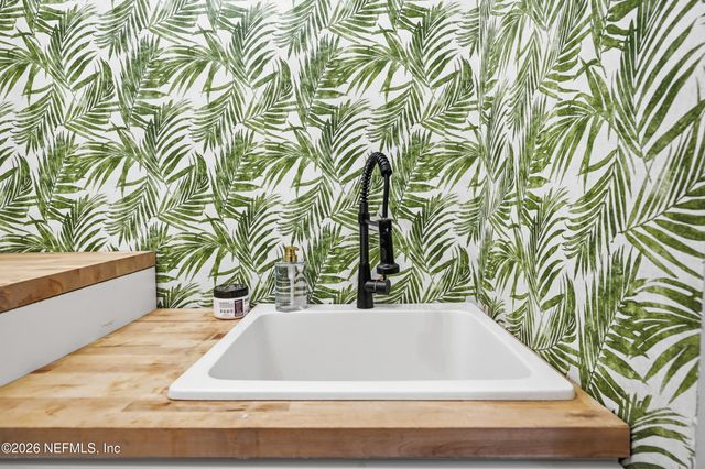 1155 EAGLE POINT Drive, St. Augustine, FL 32092