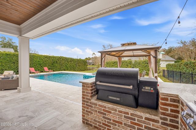 1155 EAGLE POINT Drive, St. Augustine, FL 32092