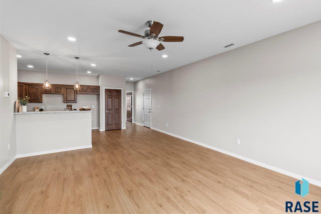 220 Ivy Ln Lane, Crooks, SD 57020