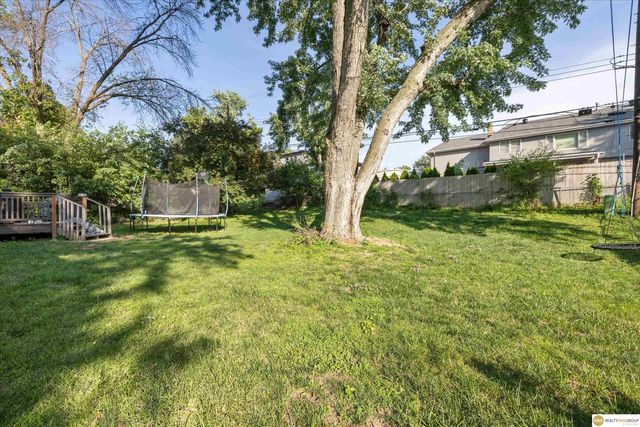 1701 Cascio Drive, Omaha, NE 68005