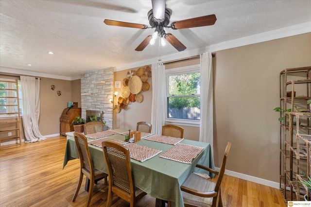 1701 Cascio Drive, Omaha, NE 68005