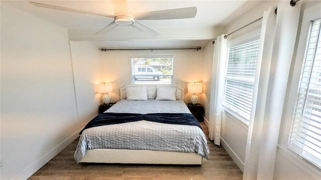 4515 SPAHN STREET, Sarasota, FL 34232