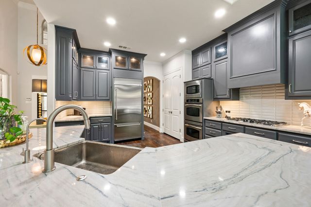 1710 Tuscan Ridge Circle, Southlake, TX 76092