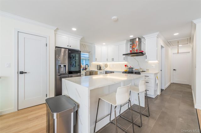 36 Adams Street, Floral Park, NY 11001