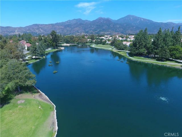 89 Via Cresta, Rancho Santa Margarita, CA 92688