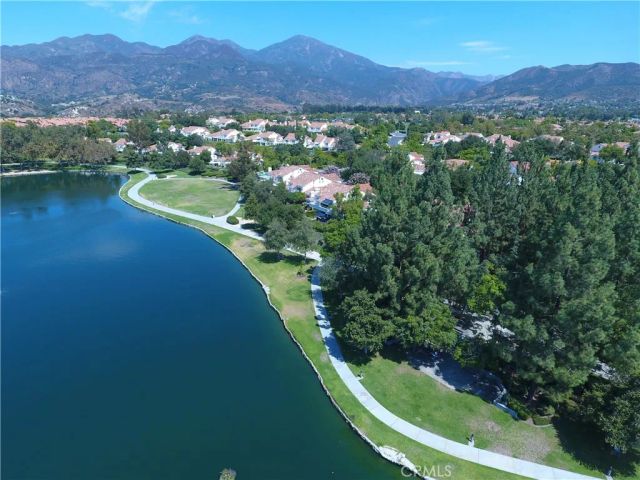 89 Via Cresta, Rancho Santa Margarita, CA 92688
