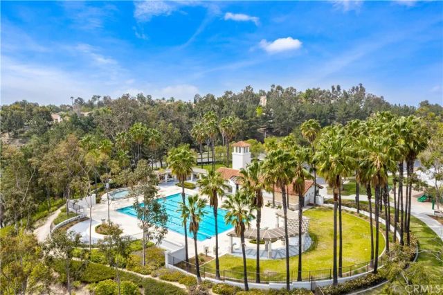 89 Via Cresta, Rancho Santa Margarita, CA 92688