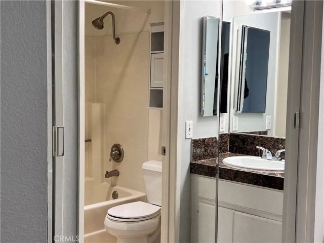 89 Via Cresta, Rancho Santa Margarita, CA 92688