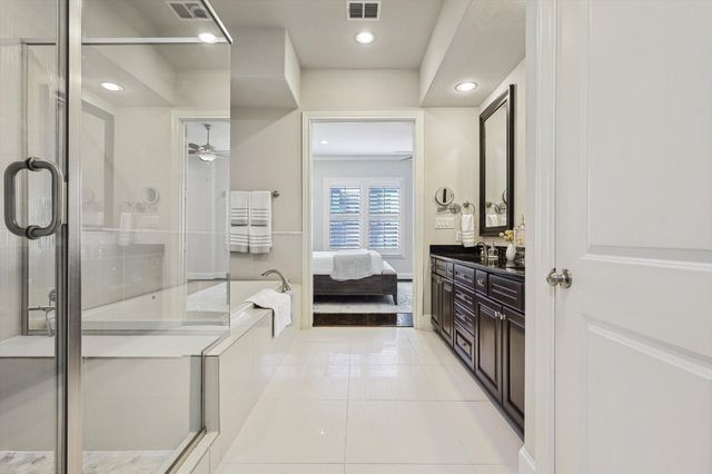 729 Sid Rich Drive, Irving, TX 75039