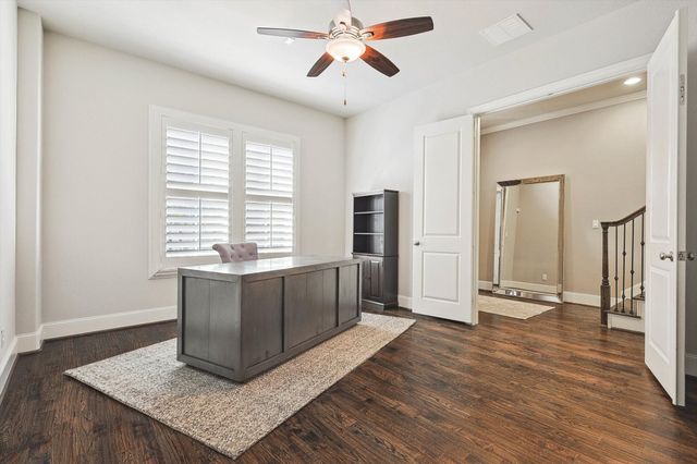 729 Sid Rich Drive, Irving, TX 75039