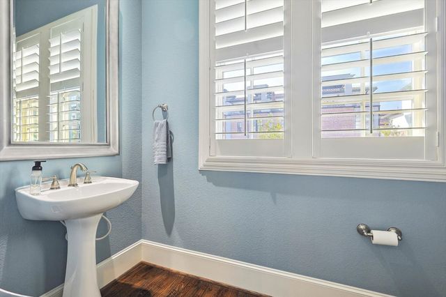 729 Sid Rich Drive, Irving, TX 75039